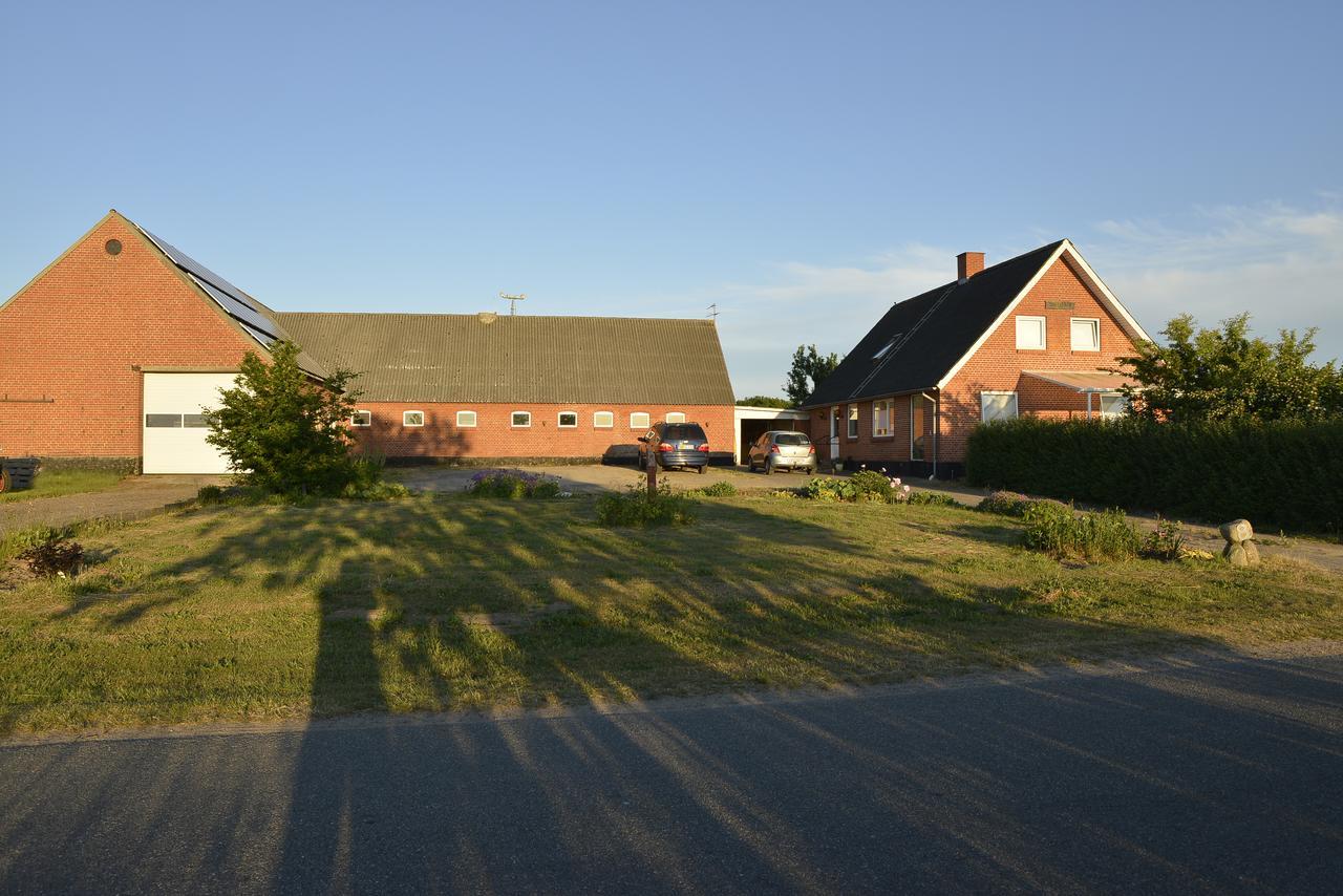 Kardybvej 8 Bed and Breakfast Tastum Exteriör bild